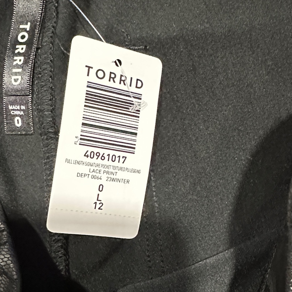*TORRID* Black Lace Leggings NWT Size 0/Large/12 - Picture 12 of 12
